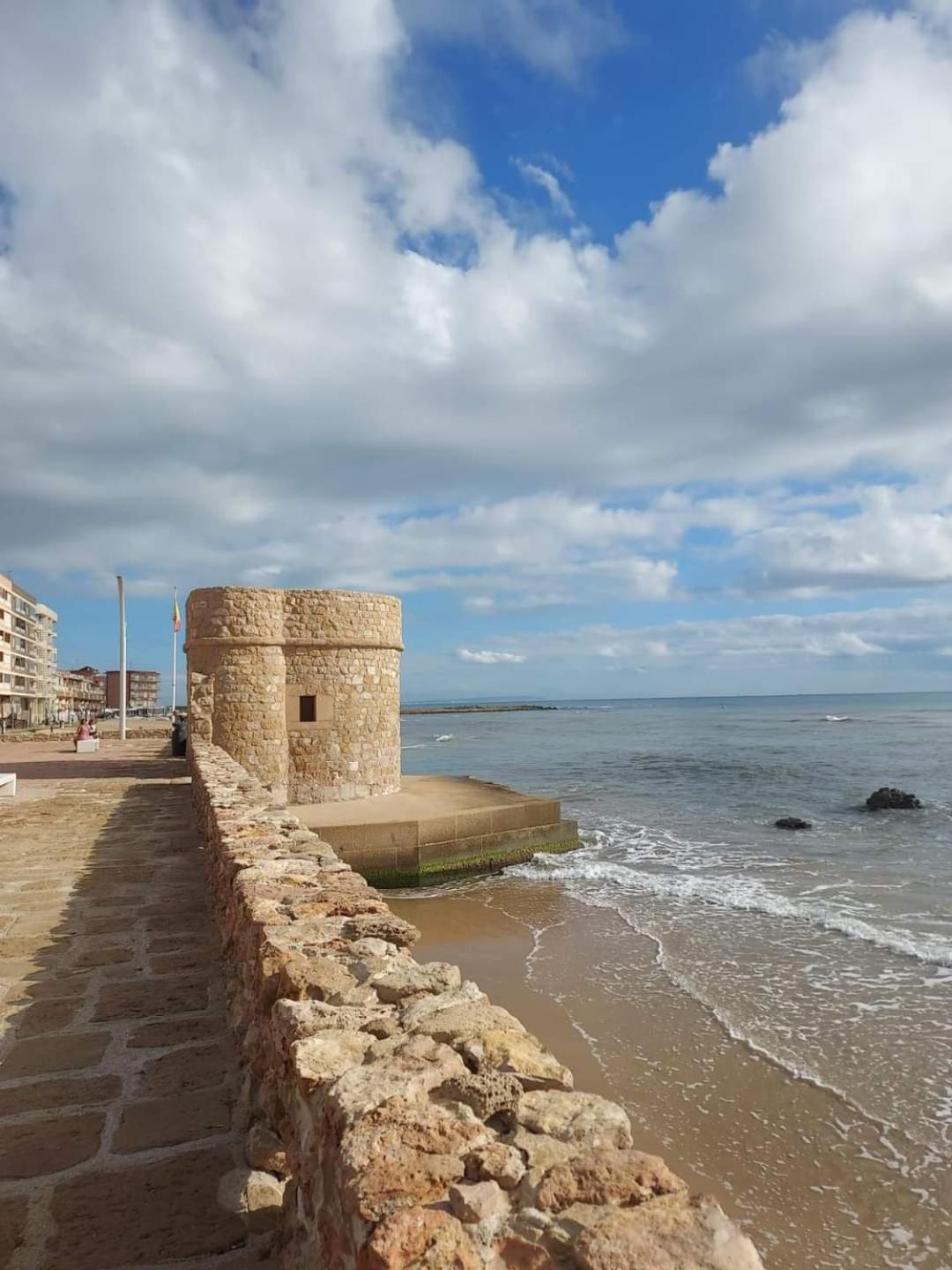 Cozy Apartment In La Mata 5 Minutes From The Beach المظهر الخارجي الصورة